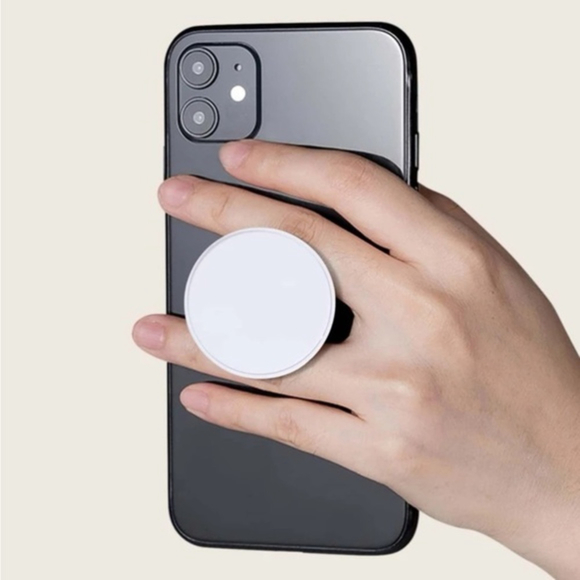 Other - ⚠️Clearance🫧 White Pop Socket / Phone Grip / Phone Stand
